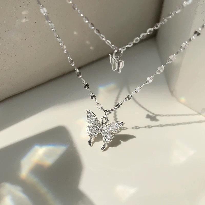 Collier Papillon Double Couche Haut Design 2026 | Choker Non-Décolorant pour Femme avec Niche, Élégance Simple