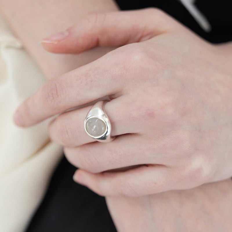 REINDEER GENTLE STONE RING 06