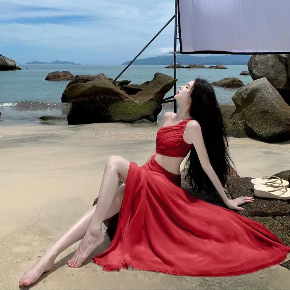 Pure Desire Spice Girl Slanted Shoulders Exposed Waist Atmosphere Vacation Super Fairy Big Swing Romantic Dress Red Dress Feeling