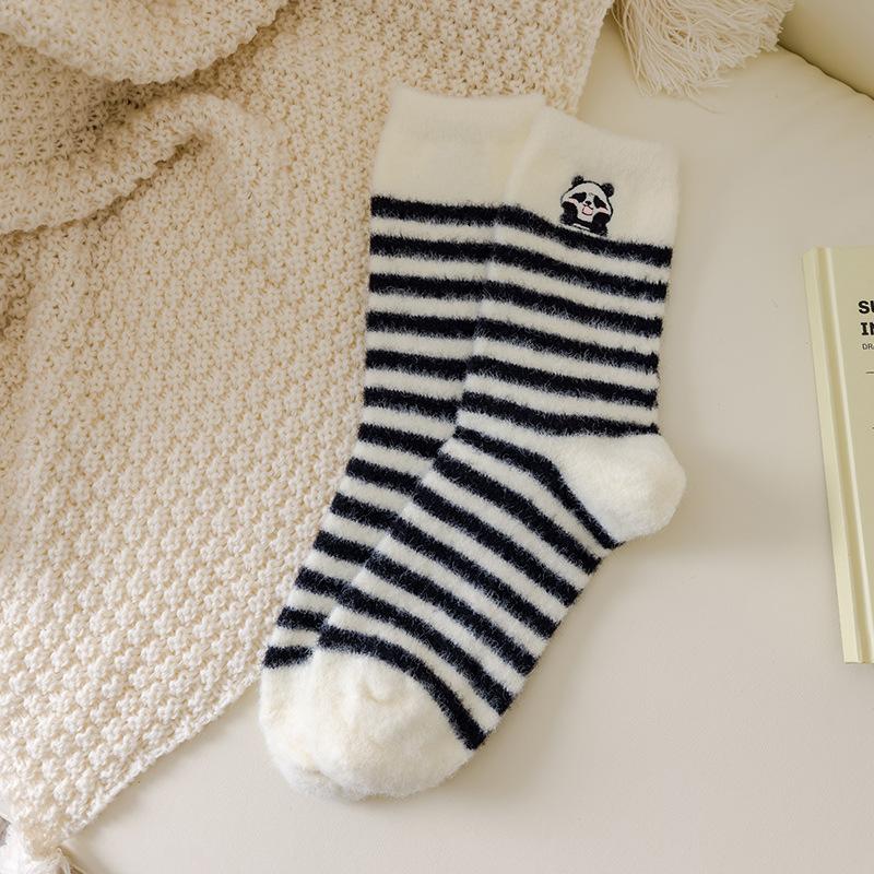 

Женские осенне-зимние теплые милые полосатые носки-гольфы с толстым плюшевым подкладом 1 pair