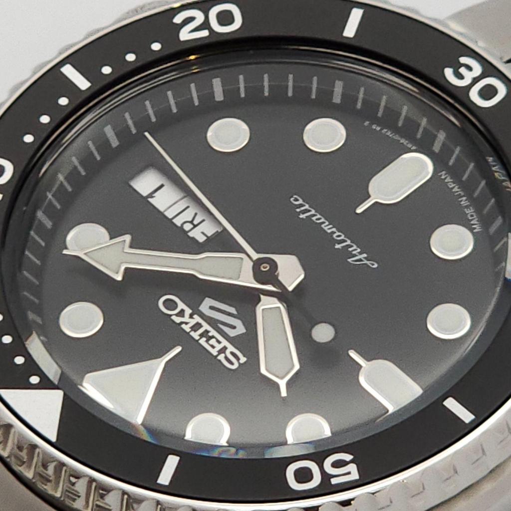 Used Excellent Condition SEIKO Seiko 5 Sports 4R36-07G0 Automatic Working Display Case Back