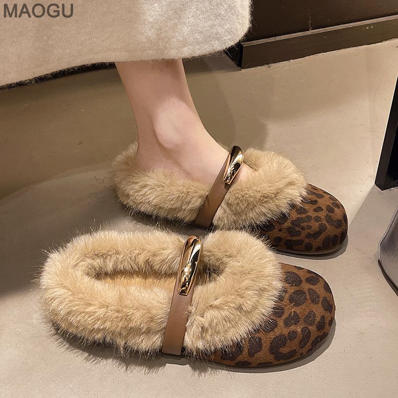 Plush Shoes for Women Slip on Cotton Slippers Autumn Winter Fashion Soft Sole Mary Janes Furry Loafers Comfortable Zapatos Mujer