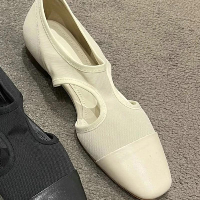 

Распродажа женской обуви 2024 года. Модные женские туфли на плоской подошве с квадратным носком из однотонной эластичной ткани. Повседневные лаконичные женские туфли на плоской подошве. 40 белый