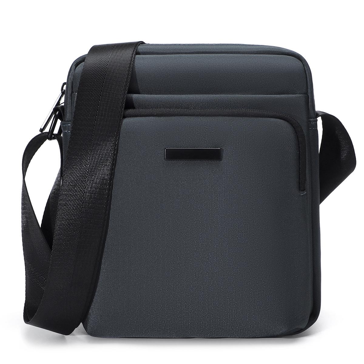 

Мужская легкая минималистичная сумка кроссбоди в японском стиле - Модная, вместительная многосекционная нишевая наплечная сумка Small 18*6*22 серый