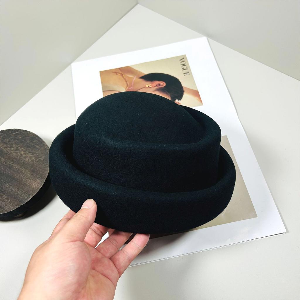 100%Wool British Retro Temperament Felt Beret Women Fashion Round Concave Top Fedoras Lady Painter Hat Elegant Trend Pillbox Hat