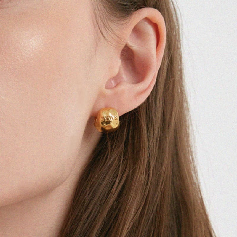 Byweekend Hammer Ball Earring