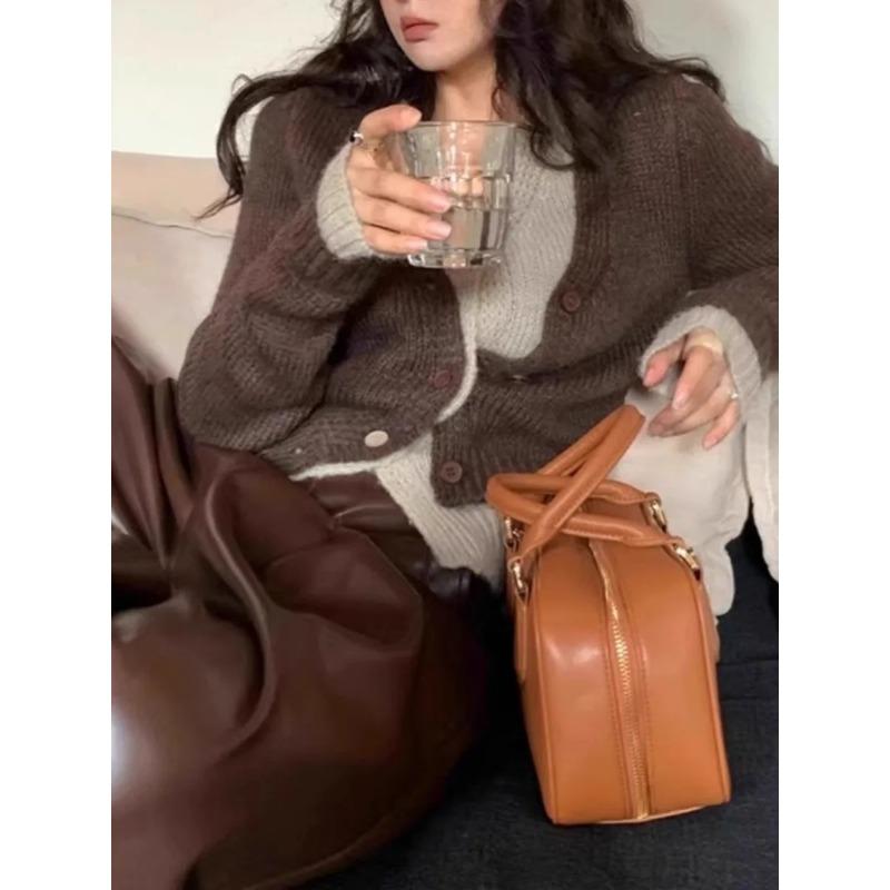 Šedý pletený kardigan s efektem dvou dílů Dámský 2024 Jaro a Podzim Malý výstřih do V Základní top Svetr Svrchní oděv