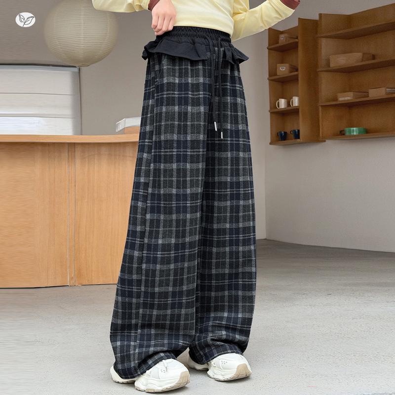 Girls' Plaid Wide-Leg Trousers with Lace Waist - Autumn 2026 Collection for Medium and Large Children.