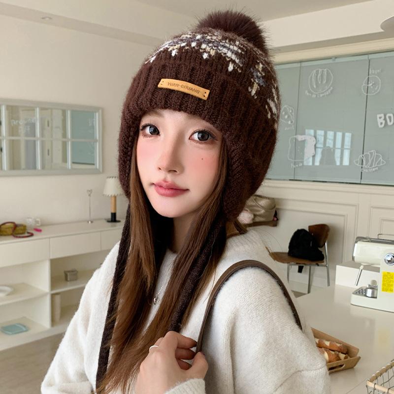 Winter hat women's snowflake jacquard warm knitted hat windproof and cold protection ear protection headgear versatile casual wool hat