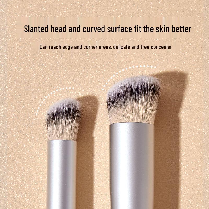 Sada štětců na make-up Gemon doporučená celebritami: 270 Korektorový a 370 Bezšmouhový podkladový štětec, Měkké štětiny, Ideální pro začátečníky.