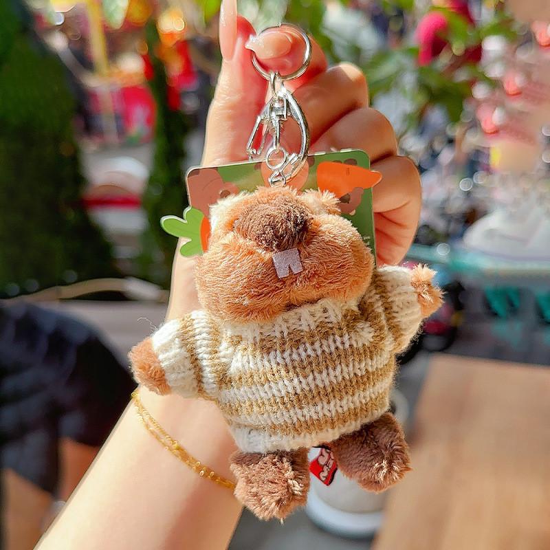 Carrot Hoodie Hugging Carrot Marmot Cartoon Plush Keychain Cute Doll Pendant