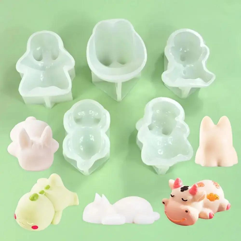 New Portable Milk Pudding Silicone Mold DIY Kitty Custard Mold Lying Dragon Cartoon Jelly Cake Molds