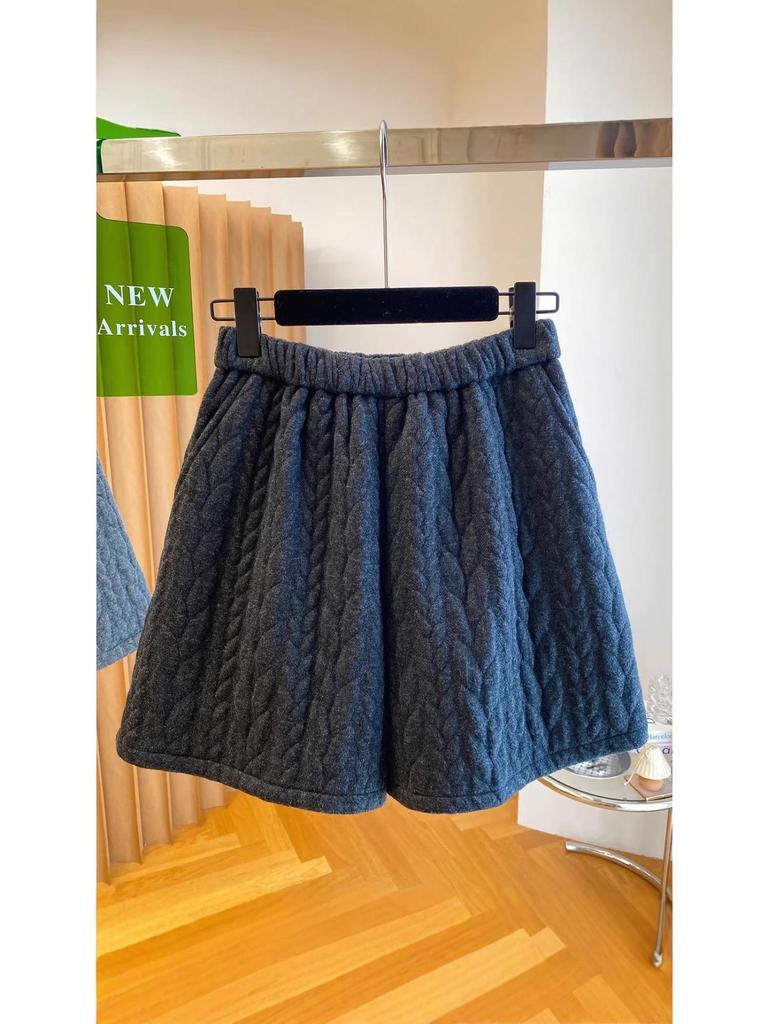 Damen Retro Gepolsterte Kaschmir Zopfmuster Shorts - Weiter Bein A-Linie Bootcut für Herbst/Winter