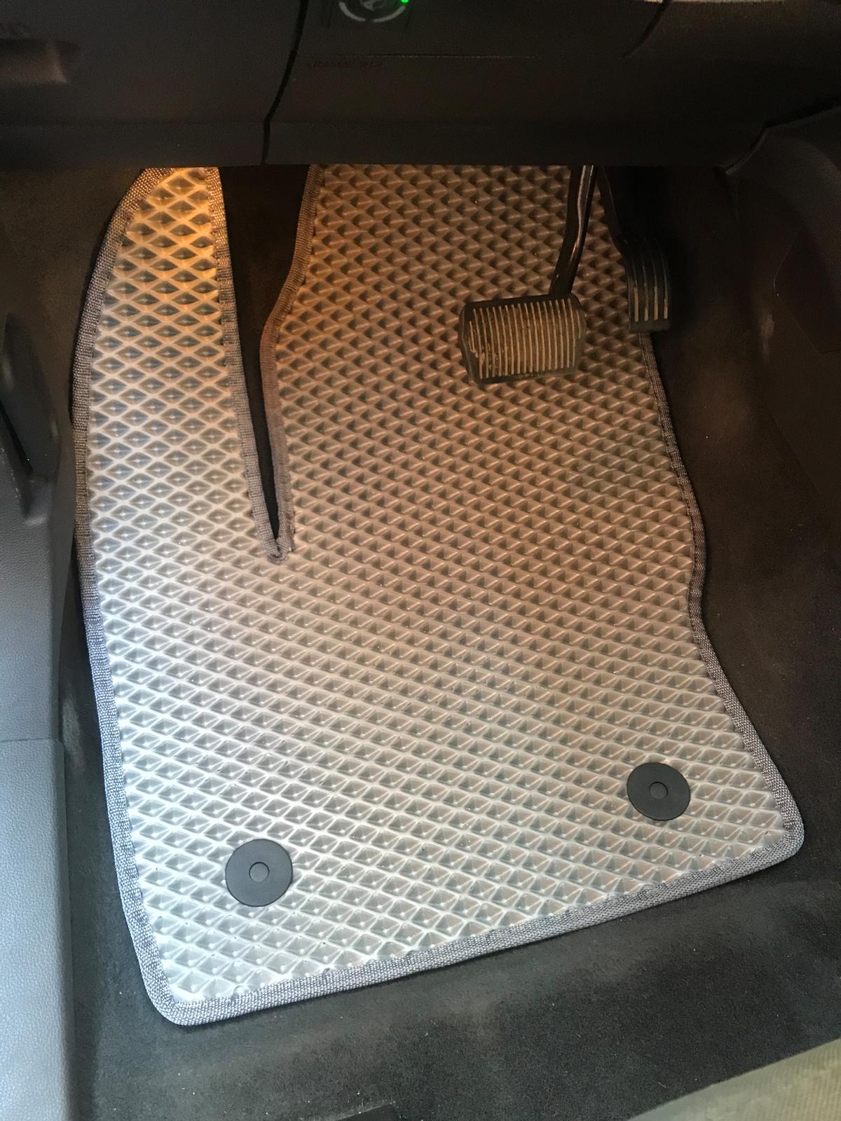 

Килимки EVA (сірі) для Ford Kuga/Escape 2013-2019 рр.