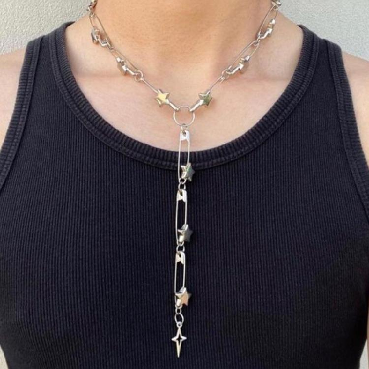 Eye Catching Thorn/Star Pendant Necklace Adjustable Length Neckchain Choker Adorment for Stylish Outfits and Parties