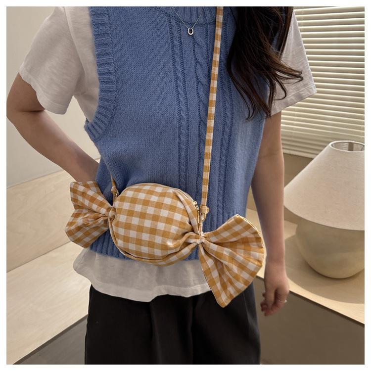 Fashi Plaid Candy Design Shoulder Bags for Women Lightweight Portable Ladies Crossbody Bag Pleated Simple Girls Zipper Handbag