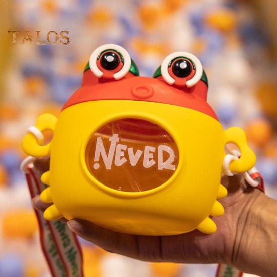 Dziecięca butelka na wodę Krab ze słomką i paskiem, kreskówkowy kubek do picia, dzbanek dla chłopców i dziewczynek, pojemność 600 ml, butelka na wodę do aktywności na świeżym powietrzu i do szkoły