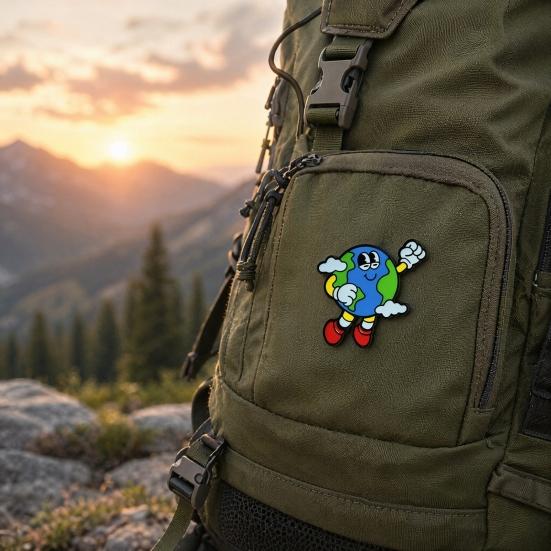 Earth Enamel Lapel Pin, Protecting The Earth Metal Brooch Pin for Backpacks, Clothing, Bags, Hats, Earth Day Gifts for Women Men