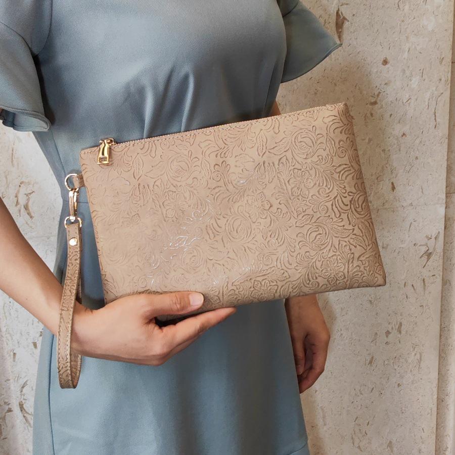 

Тисненая ПУ кожаная ручная сумка-конверт для документов и кошелек на запястье хаки