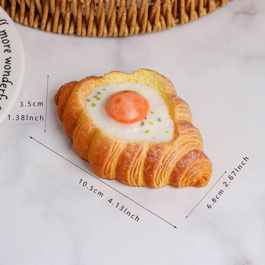 1PCS New Simulation Toast Slow Rebound Decompression Pinch Simulation Bread Holiday Gift Creative Gifts