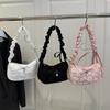 Sladká květinová žakárová půlměsícová taška pro ženy Módní crossbody taška s mašlí a srdcem a plisovaným popruhem