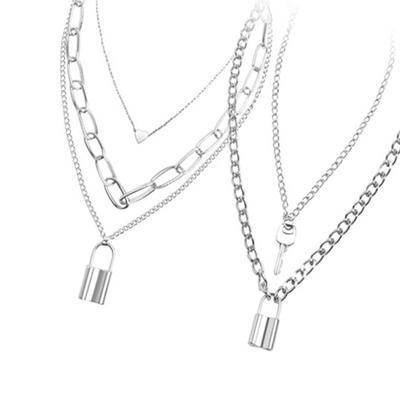 2Pcs Cute Lovely Lock Chain Waterproof Reusable Necklace Locks Pendant Wear-resistant Punk Necklaces for Women Clothes