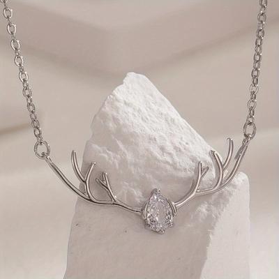 Elegante Collana con Piccole Corna di Cervo Profumate e un Cervo con Te, Piccolo e Fresco Regalo di San Valentino per la Tua Fidanzata
