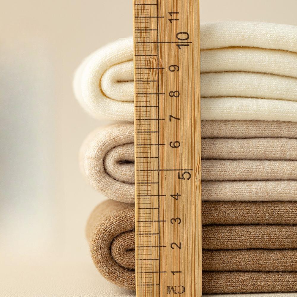 Autumn and Winter Wool, Plush, Thickened, Warm Calf Socks, Long Stockings, Snow Socks, Frost-proof and Cold-resistant Long Stockings