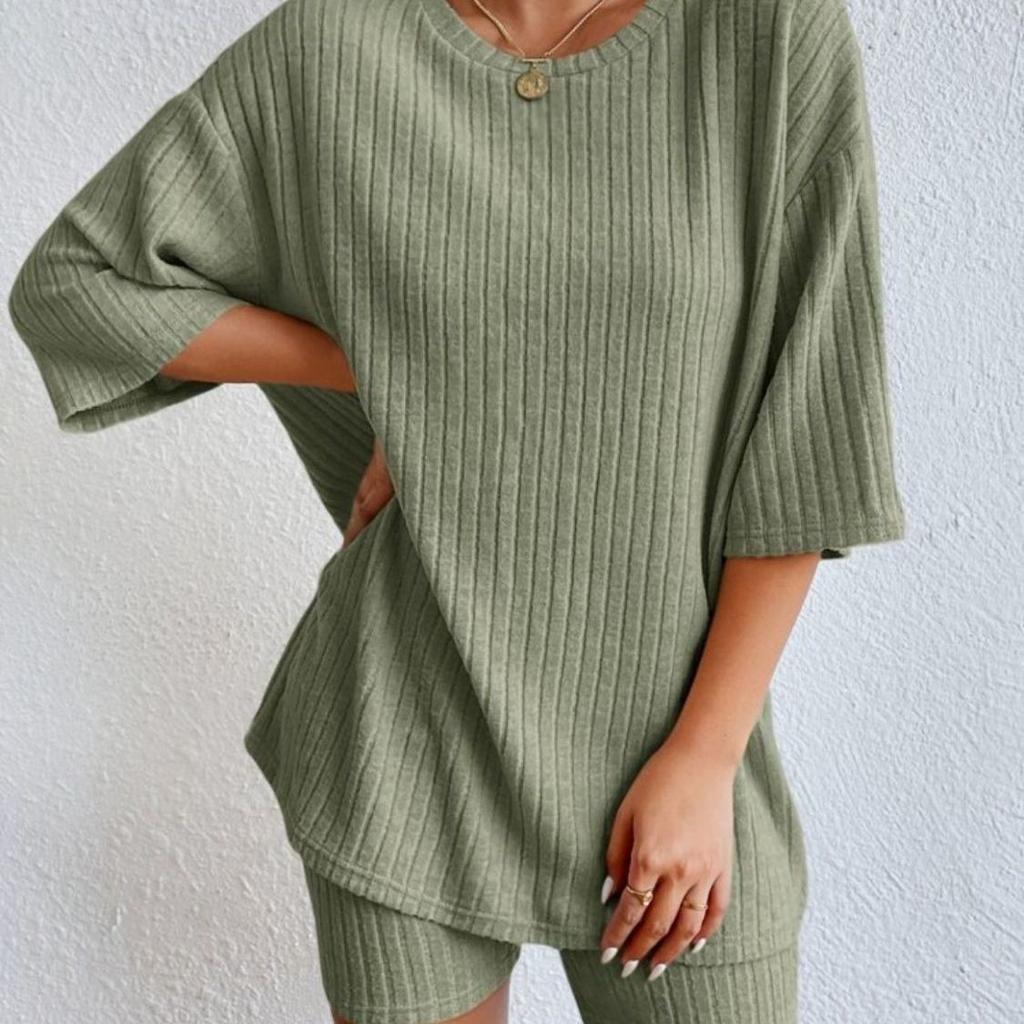 Fashion Casual Solid Color Spring And Autumn Knitted Loose Women's Thin Shorts New Two-piece Suit