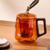 Teetasse, verdicktes Tee-Wasser-Trennglas, hohe Borosilikatglasqualität mit Walnussgriff, Teetassen, Haushalts-Teegeschirr in Bernsteinfarbe