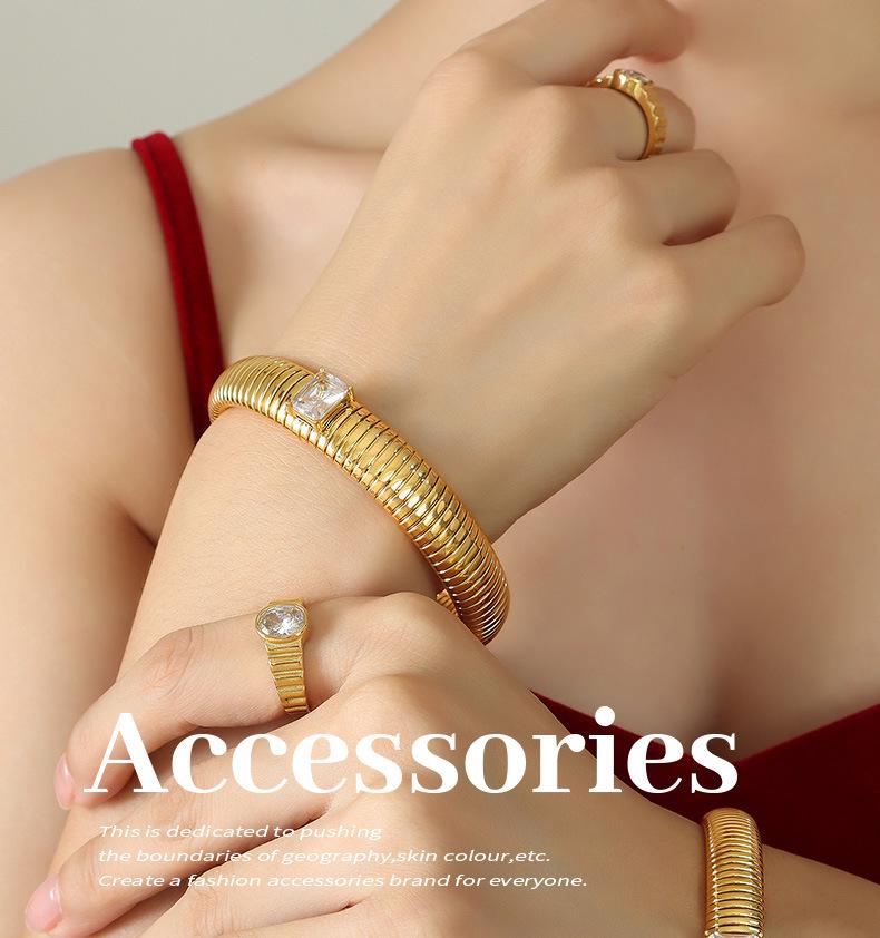 Elegant Gold-Plated Zircon Elastic Bangle: Korean-European Style Women's Jewelry