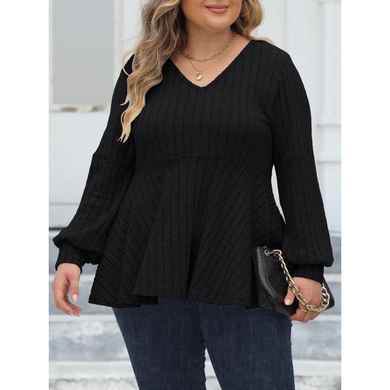 Женский свитер большого размера с рукавами-фонариками и V-образным вырезом на осень — фото 8