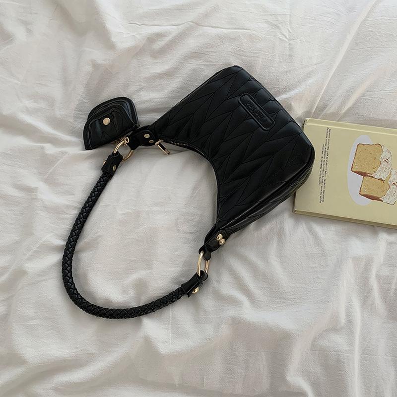 French Women S Bag High-End Shoulder Bagnewest Rhombus Underarm Bag Fashion Single Shoulder Messenger Bag