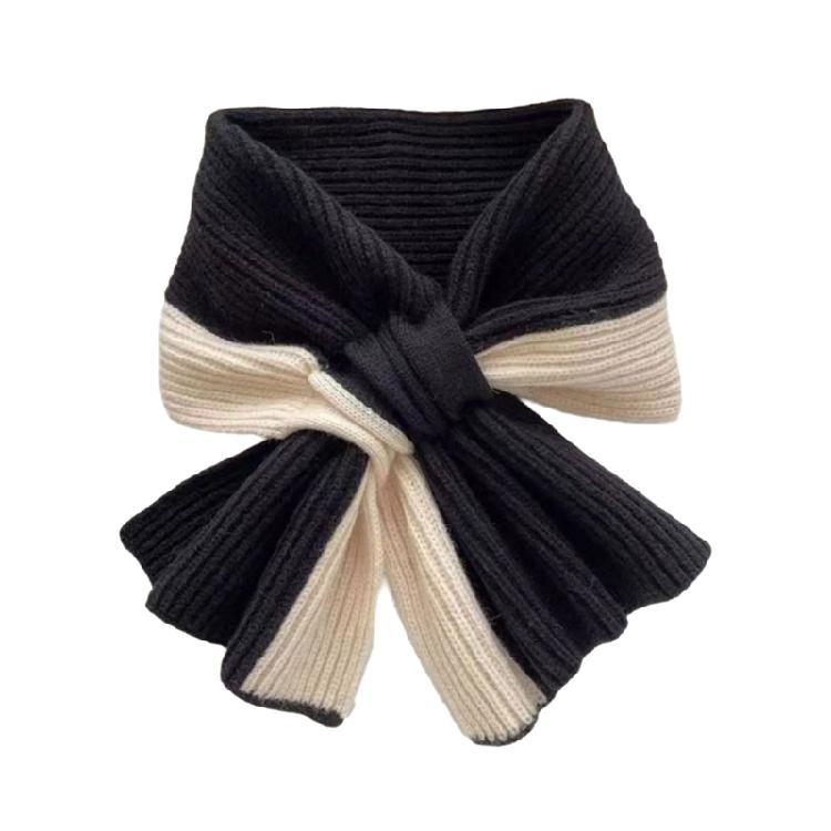 Stylish Ladies' Knitted Scarf Crossed Designs Neck Warmer Cosy Solid Color Blocking Scarf for Autumn and Winter Comfort