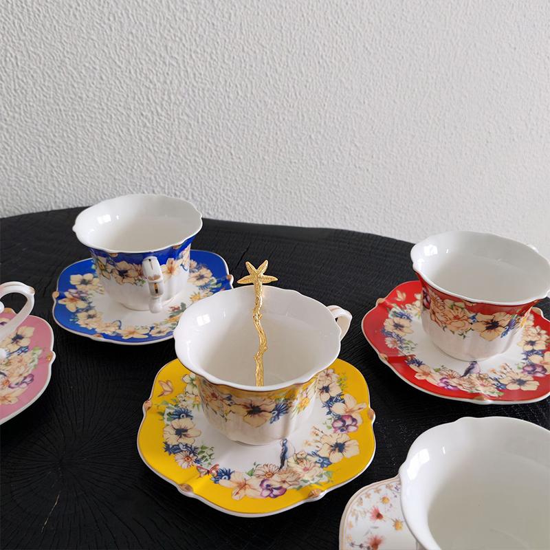 1 ks Kreativní stylová lžička na cukr Delikátní kávová lžička Roztomilá Malá Praktická Míchací Kompaktní lžička Elegantní