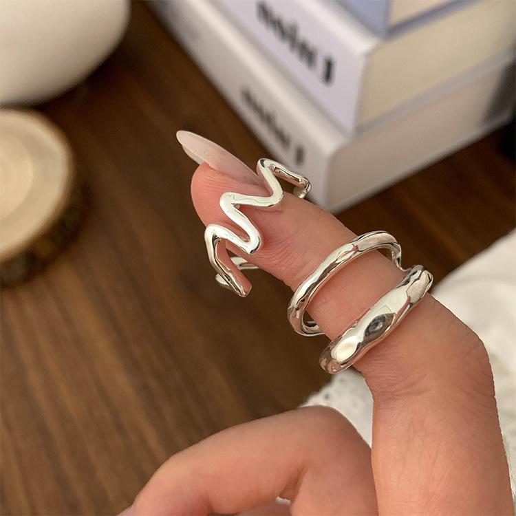 Irregular Wave Open Metal Ring: Retro, Versatile Design for Women