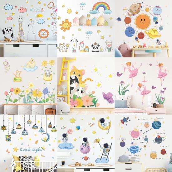 

2 шт./компл., наклейка на стену с изображением мультфильма, самоклеящаяся, устойчивая к падению, водонепроницаемая, водонепроницаемая, с животными, радужным цветочным фоном, наклейка для декора детского сада