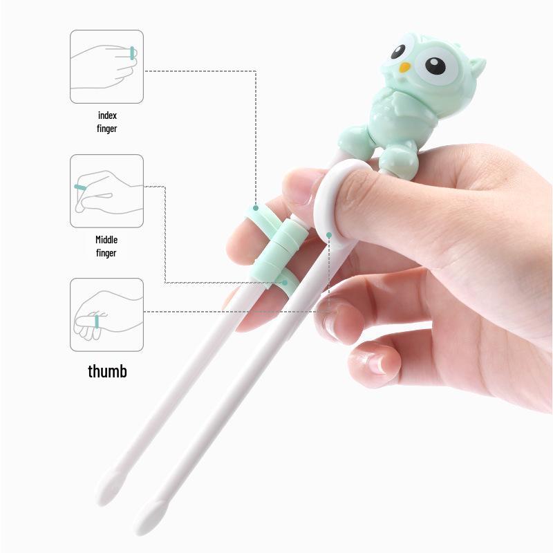 Tiger's Mouth Children's Training Chopsticks: Cartoon Design for Kids' Learning and Practice