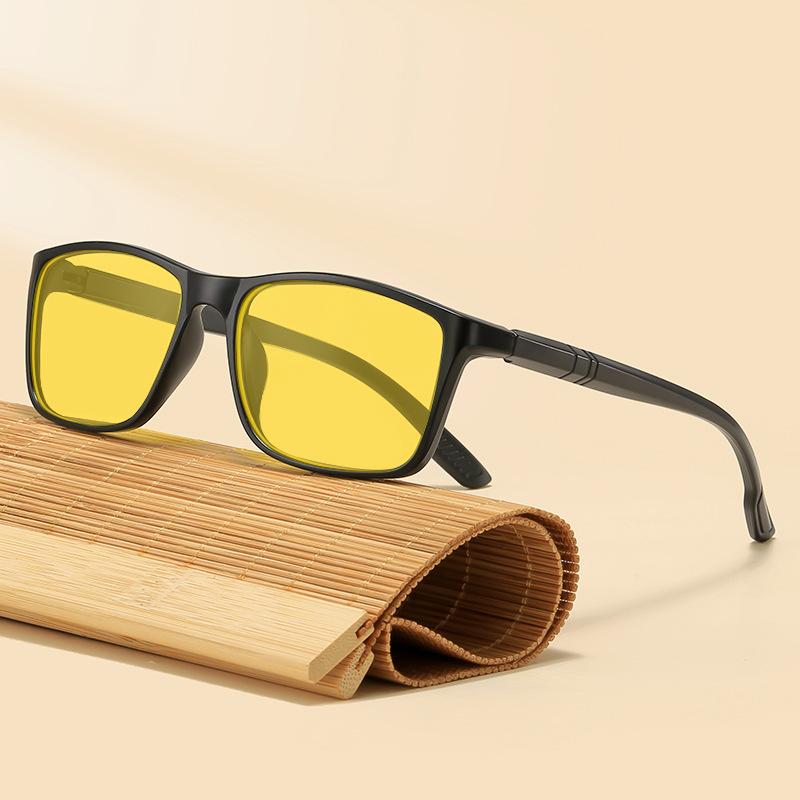 Anti Blue Light Glasses for Esports Eye Protection Plain Eyewear for Mobile Phones and Computers with Yellow/red/orange Lenses