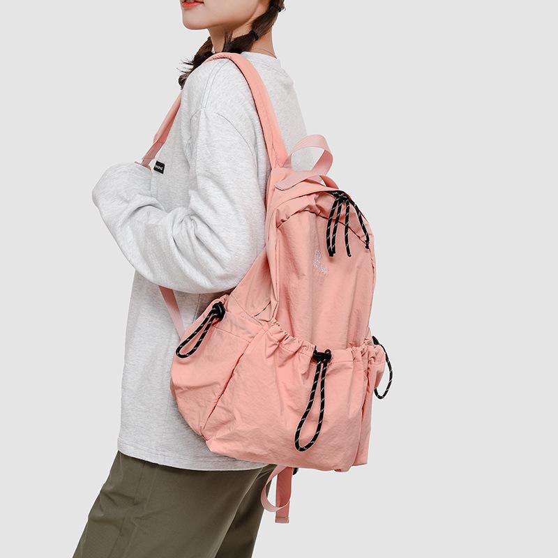 Mångsidig Lättviktsryggsäck i Koreansk Stil för Studenter med Dragsko