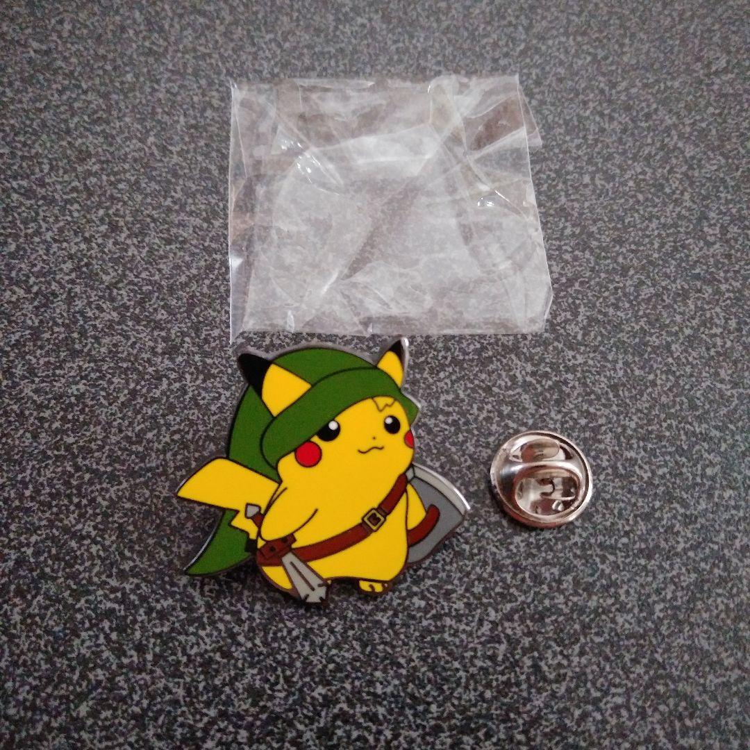 

[USED] Pokemon Legend of Zelda Pikachu Pin Badge Link Merchandise