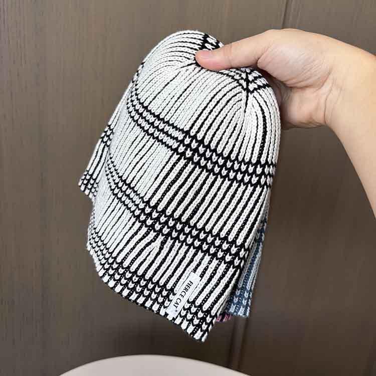 Harajuku Letter Cloth Label Knitted Hat Women's Autumn and Winter Warm Wool Hat Striped Face Small Pullover Hat