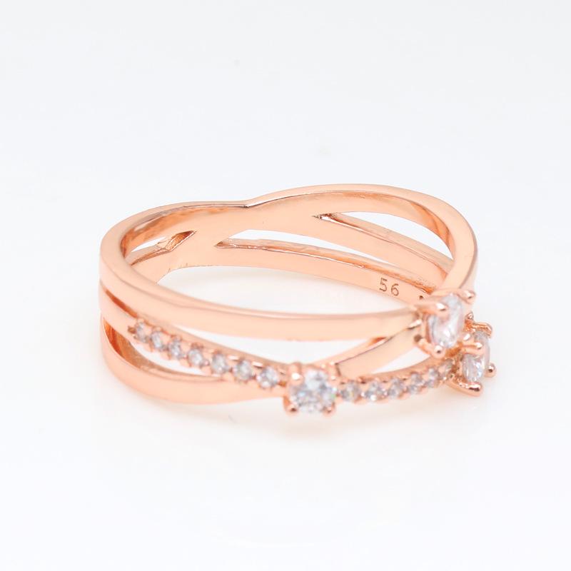 Pan Jia Rose Gold-Plated Sparkling Intertwined Three-Ring Set - European and American Fashion Surprise Gift