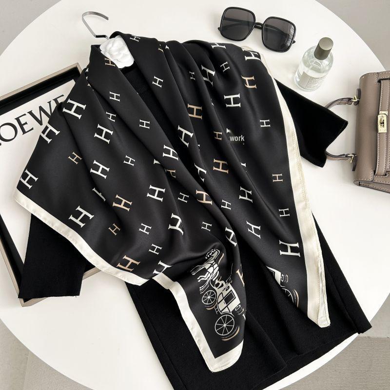 

Модний жіночий твіловий шарф у корейському стилі, високоякісна імітація шовку, з принтом бренду 90cm
