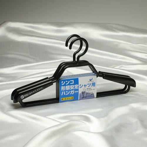 Shape-retaining shirt hangers, set of 10 (black)