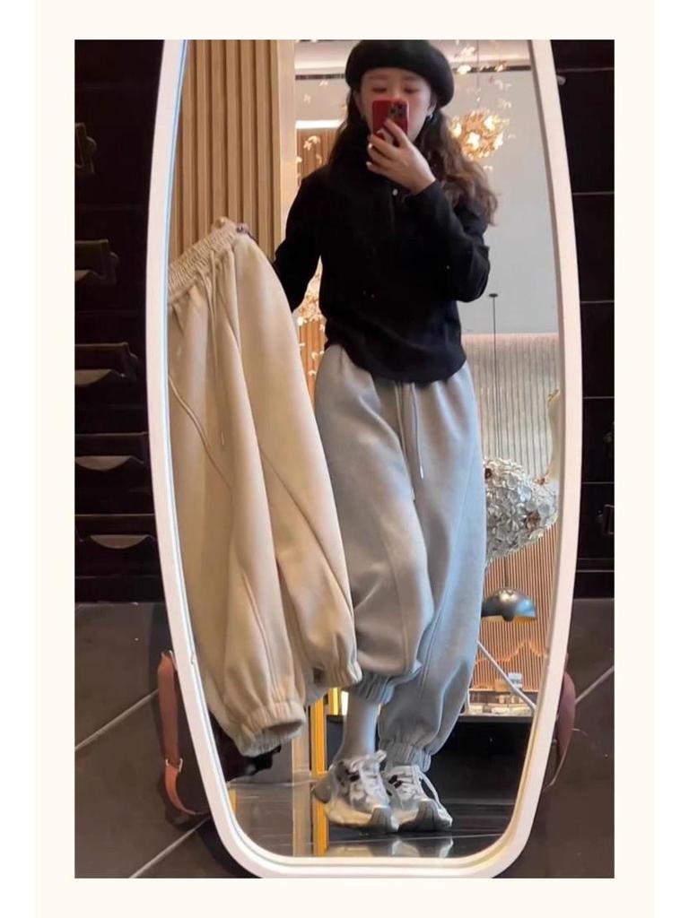 Fleece-Lined High-Waisted Tapered Women's Pants: Plus Size, Loose Fit, Versatile, Thick, Warm, Casual Autumn/Winter Sweatpants.