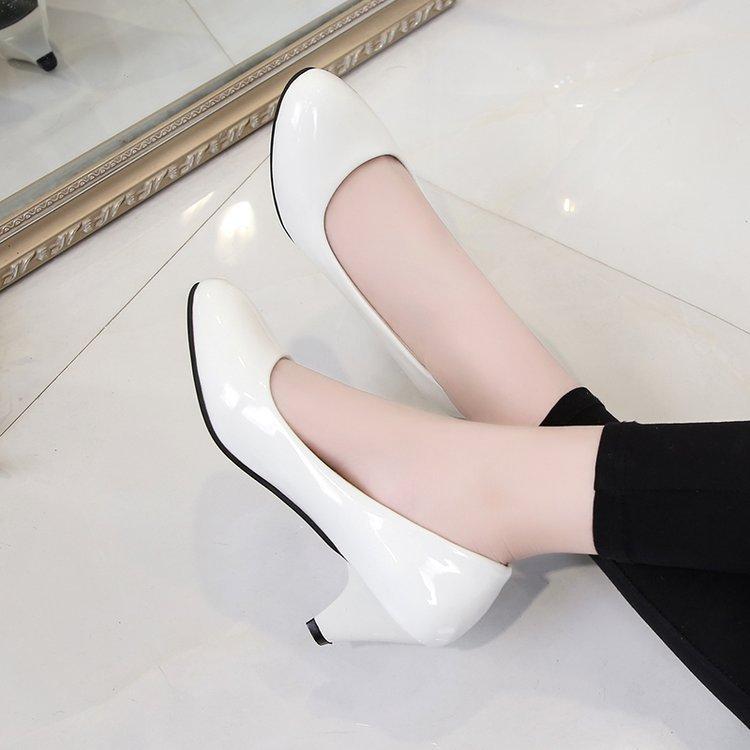Women New Luxury Middle Heel Shoes Black Round Toe Thick Heel High Heel Shoes Etiquette Work Women Casual Shoes High Heels