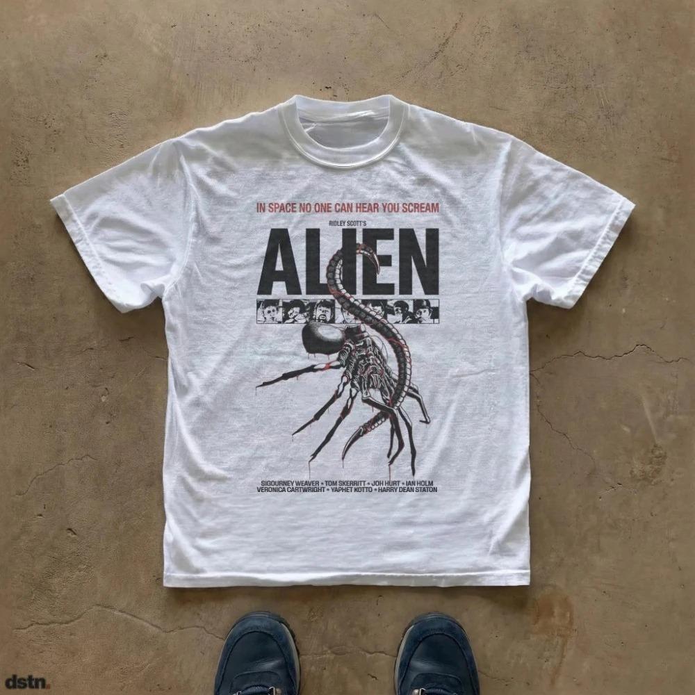 

Alien Chestburster Illustration T-Shirt Sci-Fi Horror Movie Tee Clothing Graphic Short Sleeve Shirt Unisex Men Women All-Season 4XL