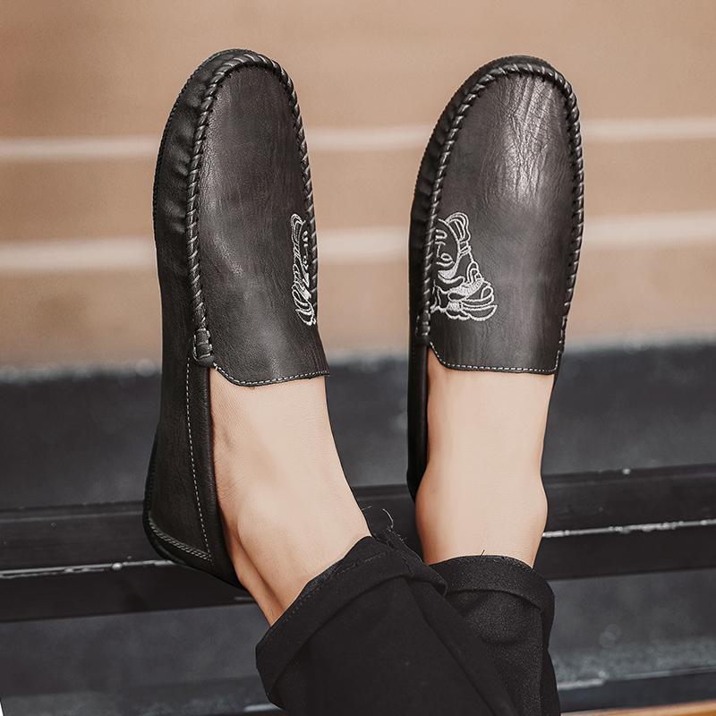 2025 Autumn NEW Men's Loafers Comfortable Flat Casual Shoes Men Breathable Moccasins Slip-On Soft Leather Driving Shoes
