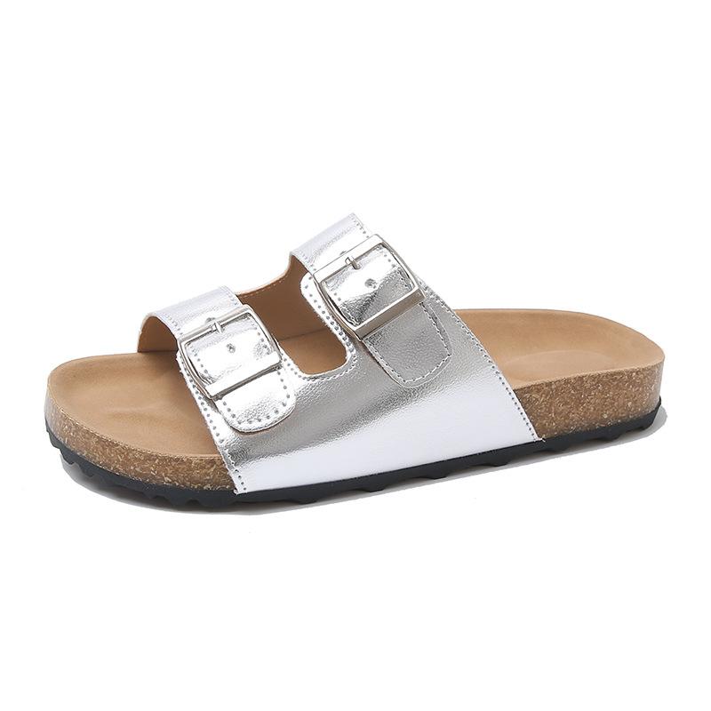 

Обувь тапочки женские летние ленивые на одной педали мягкая подошва сандалии на одно слово приморская пляжная обувь 41 серебряный